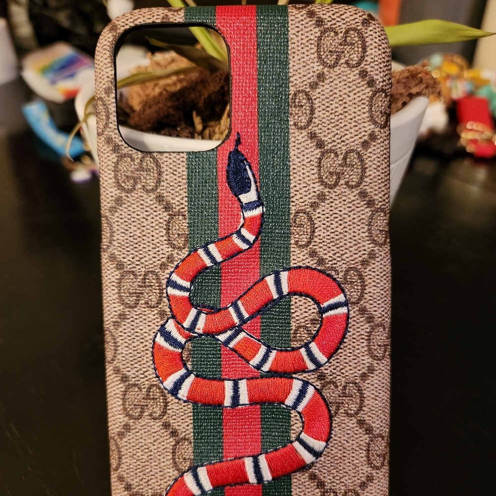 Iphone 11 pro case